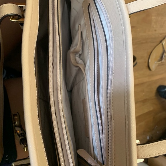 Bags Michael Kors Jet Set Travel Large Bag Soft Pink Poshmark